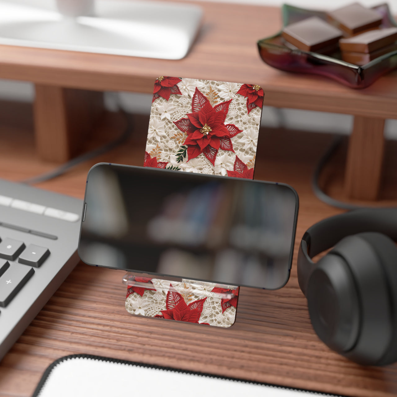 Christmas Poinsettia Mobile Display Stand for Smartphones