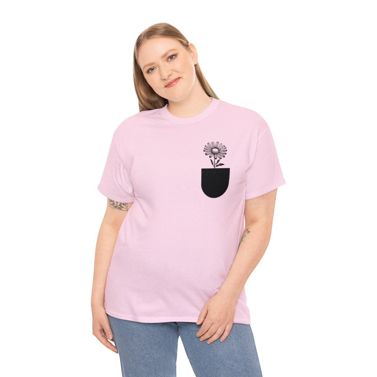 Pocket Daisy Unisex Heavy Cotton Tee