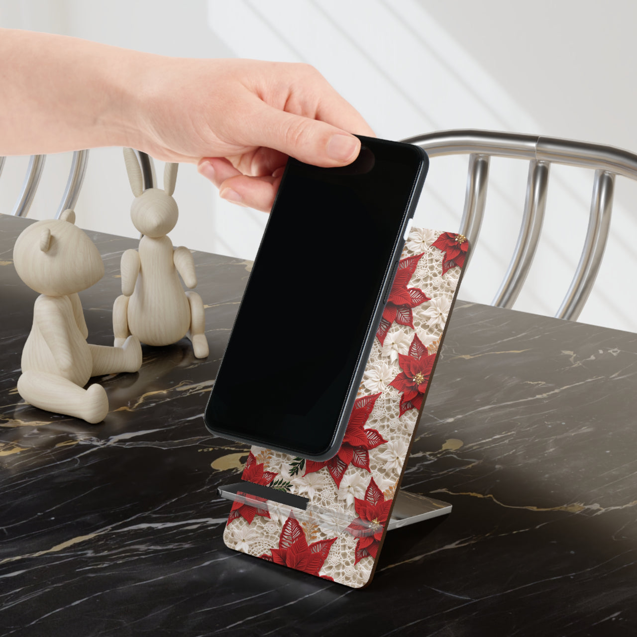 Christmas Poinsettia Mobile Display Stand for Smartphones