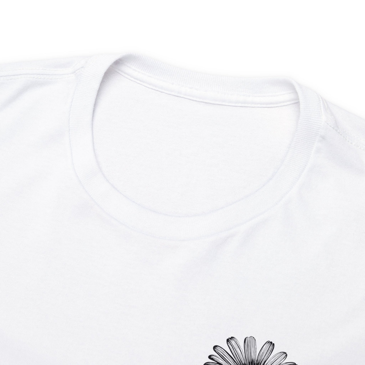 Pocket Daisy Unisex Heavy Cotton Tee