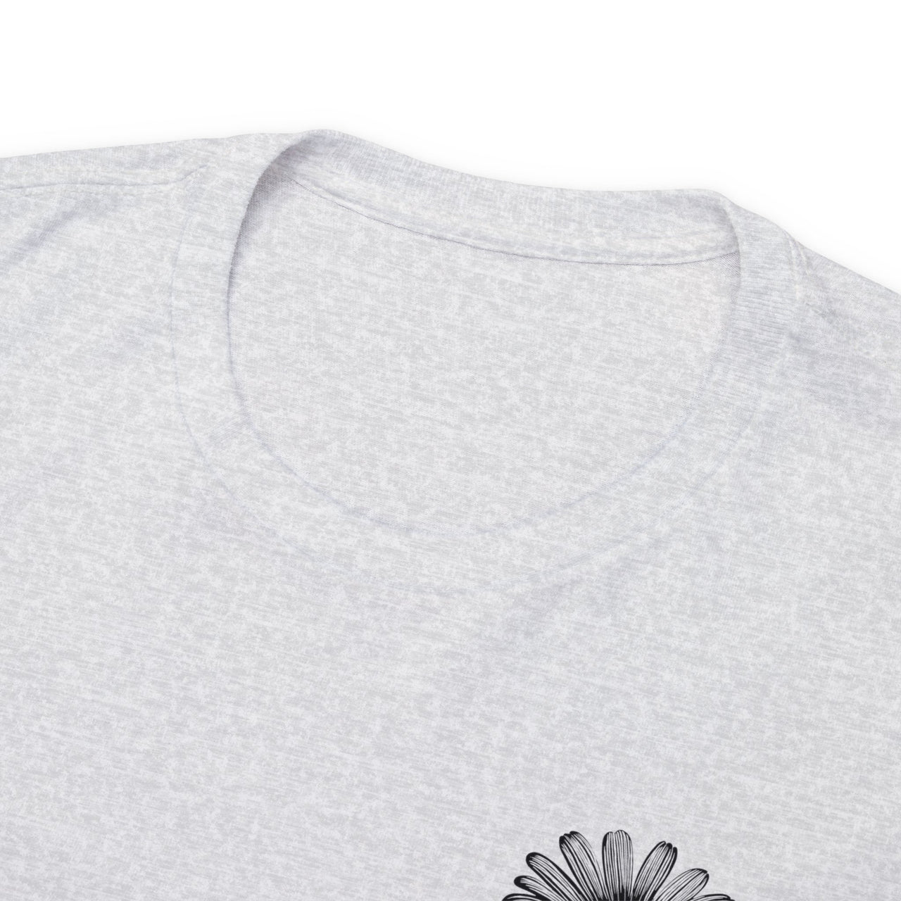 Pocket Daisy Unisex Heavy Cotton Tee