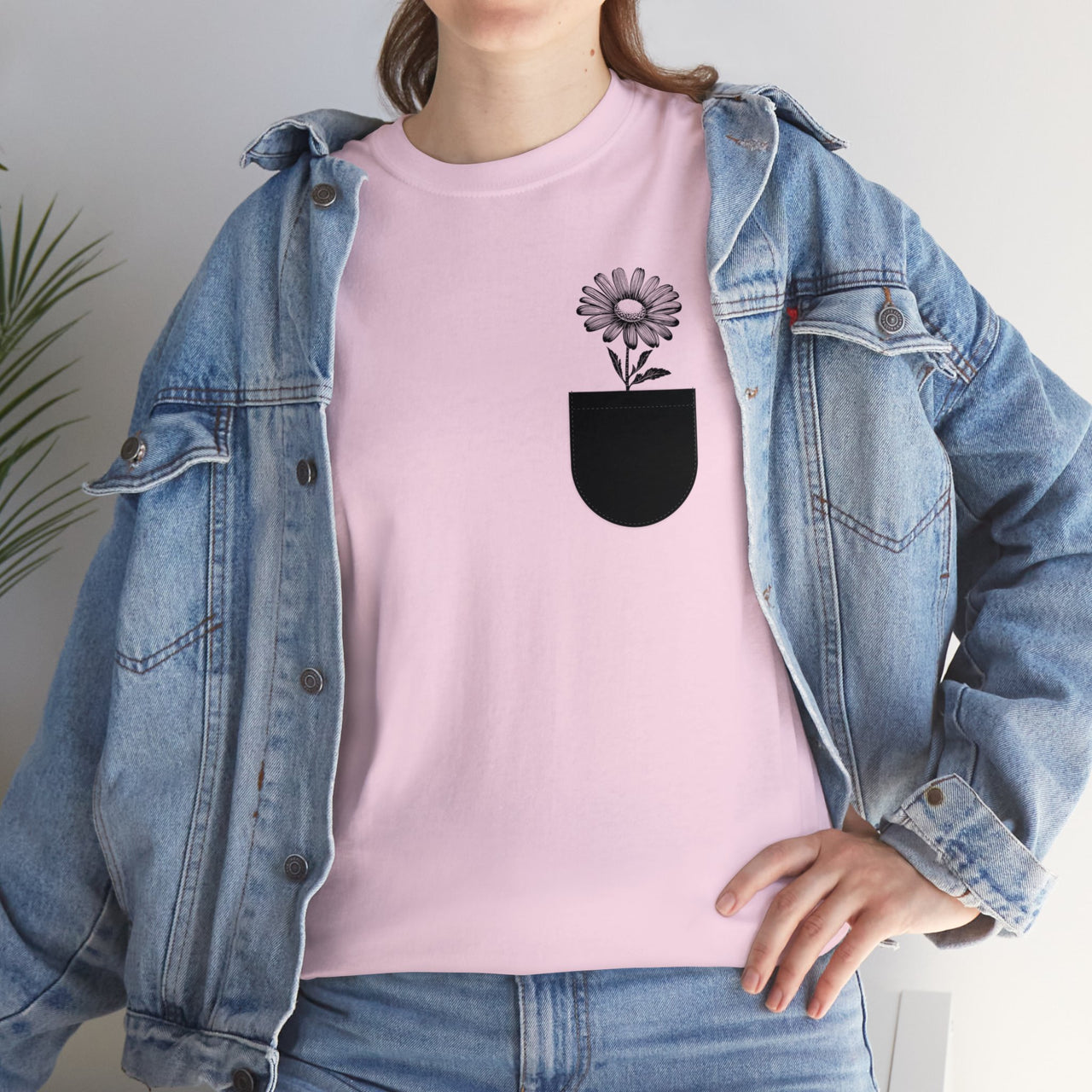 Pocket Daisy Unisex Heavy Cotton Tee