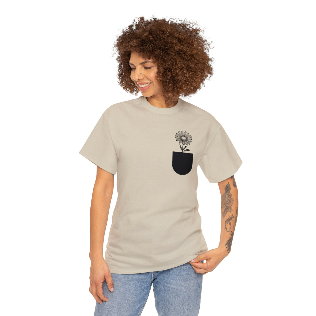 Pocket Daisy Unisex Heavy Cotton Tee